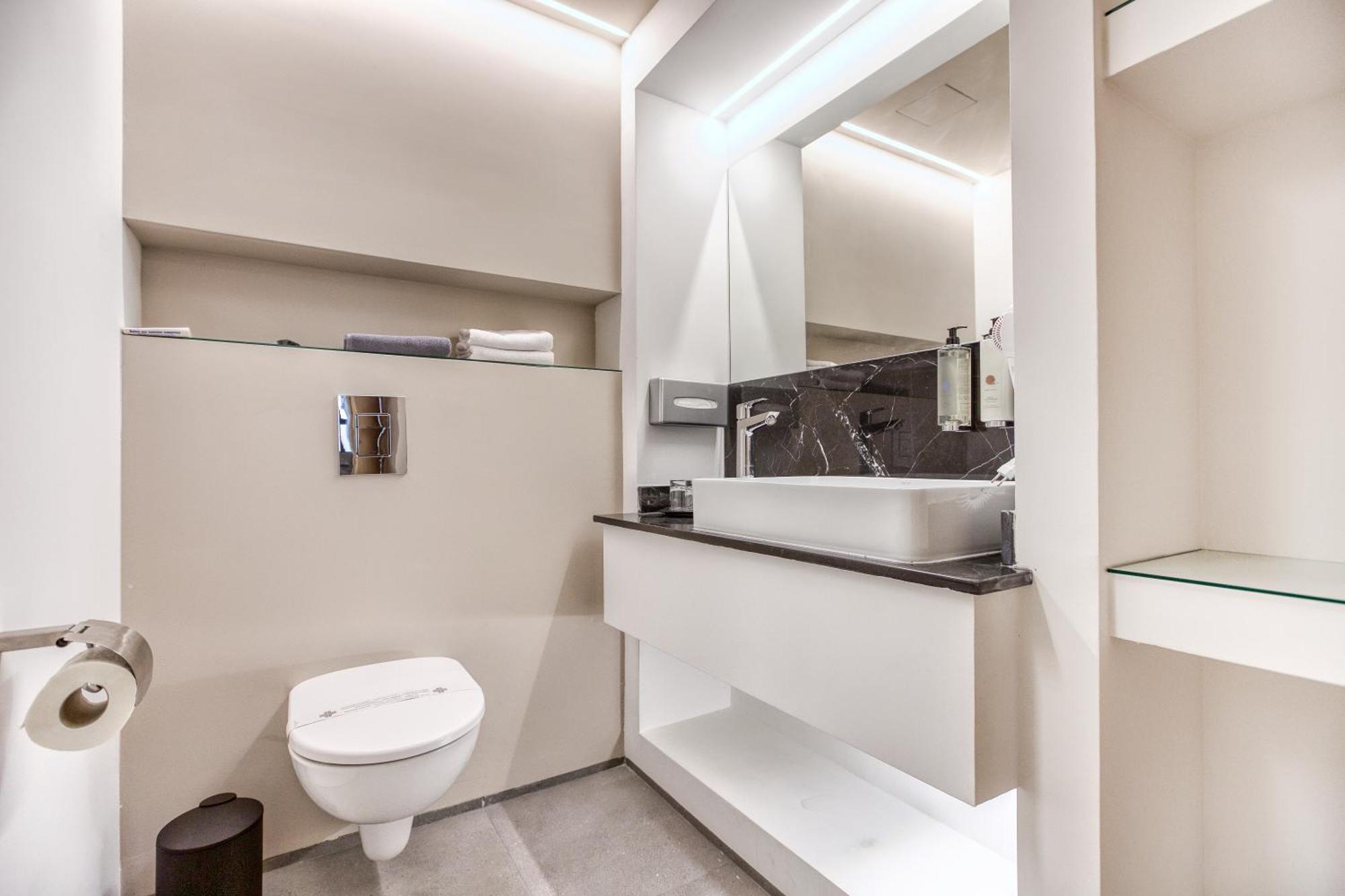Jl Hotel Saint Julian's エクステリア 写真